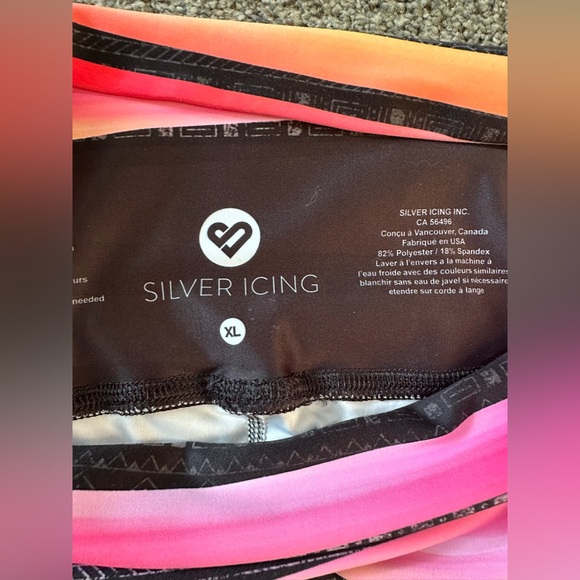 Silver icing Rainbow spectrum exclusive leggings - Picture 2 of 5